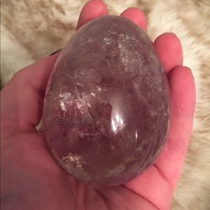 Rose quartz egg 💕